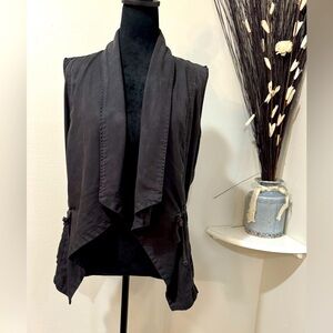Max Jeans Dark Gray vest chic layering open front waist tie, in size small